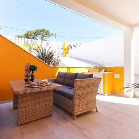 Sun & Beach With Private Pool By Homing Villa